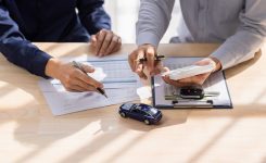 5 Key Benefits of Car Leasing in Singapore for Expats and Short-Term Residents